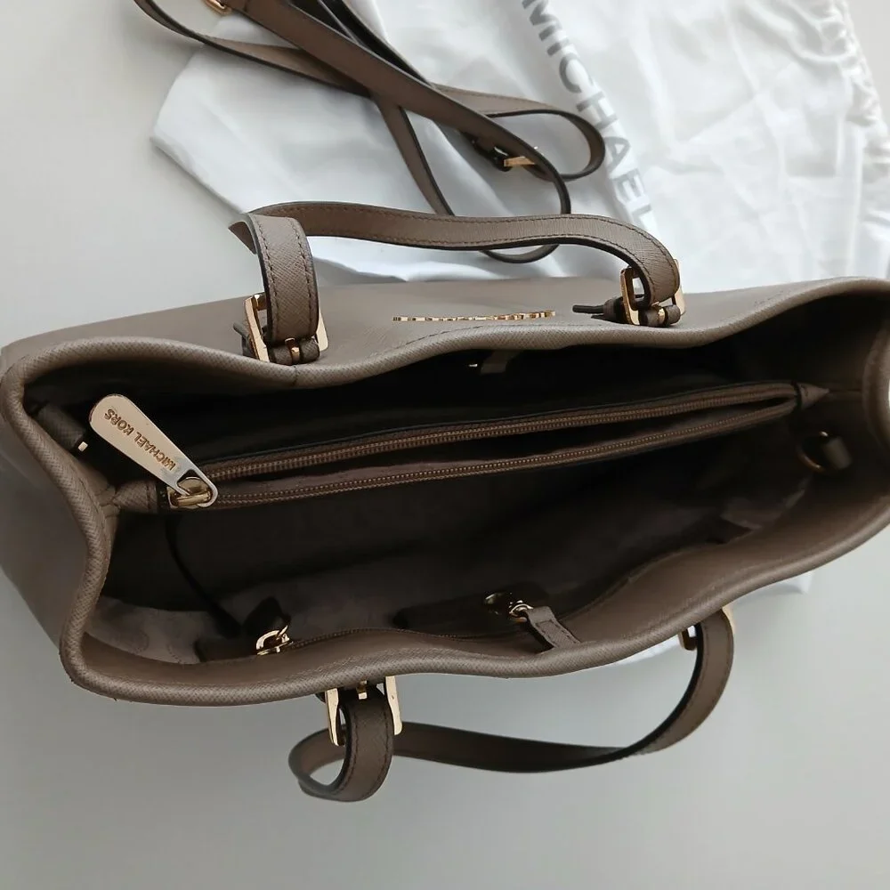Michael Kors Saffiano Leather Medium Tote - Khaki w/ Gold Hardware